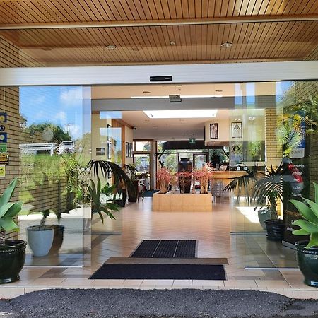 Comfort Hotel Flames Whangarei Exterior photo