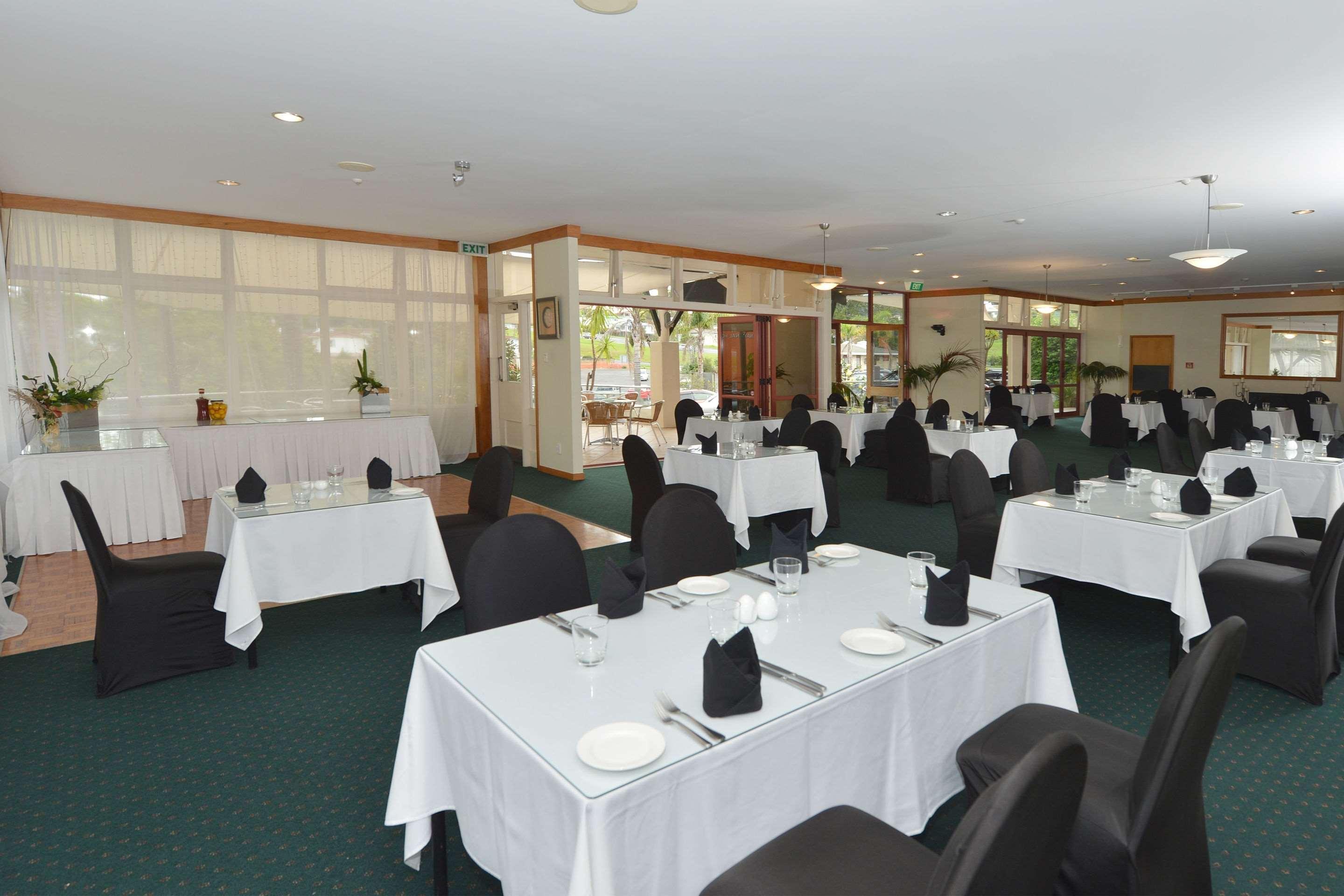 Comfort Hotel Flames Whangarei Exterior photo